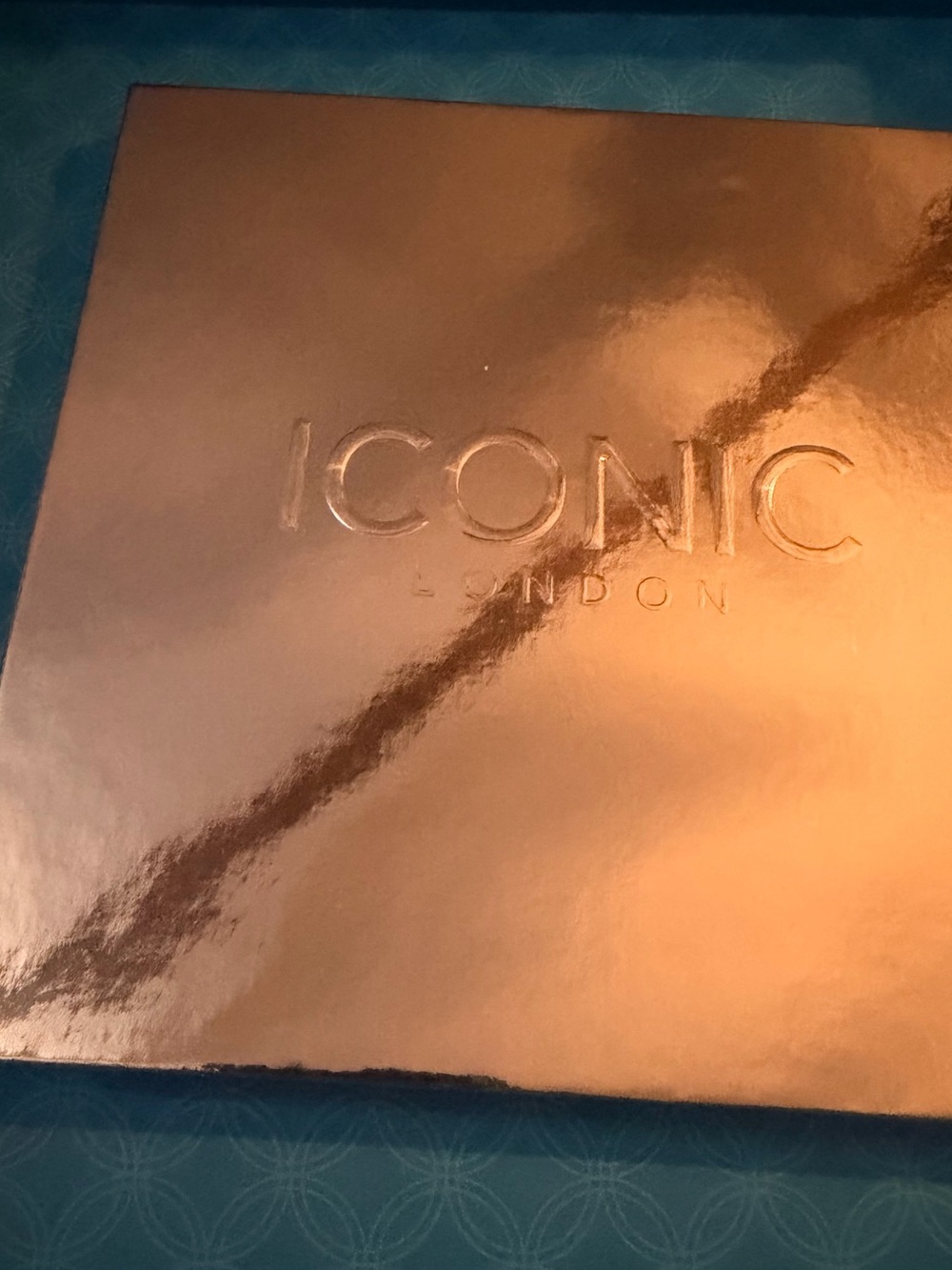 ICONIC London Sunset to Sunrise Eyeshadow Palette